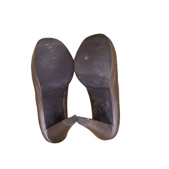 Calvin Klein Carley Lizard Pattern Platform Heels in Anthracite - Picture 5 of 5